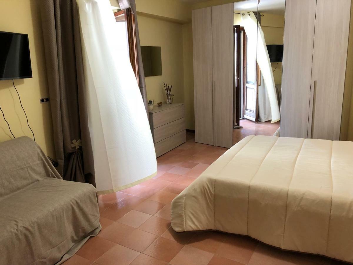 B&B Al San Francesco Кастель-ди-Сангро Экстерьер фото