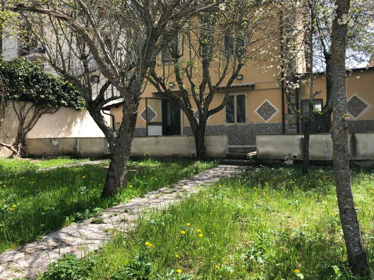 B&B Al San Francesco Кастель-ди-Сангро Экстерьер фото
